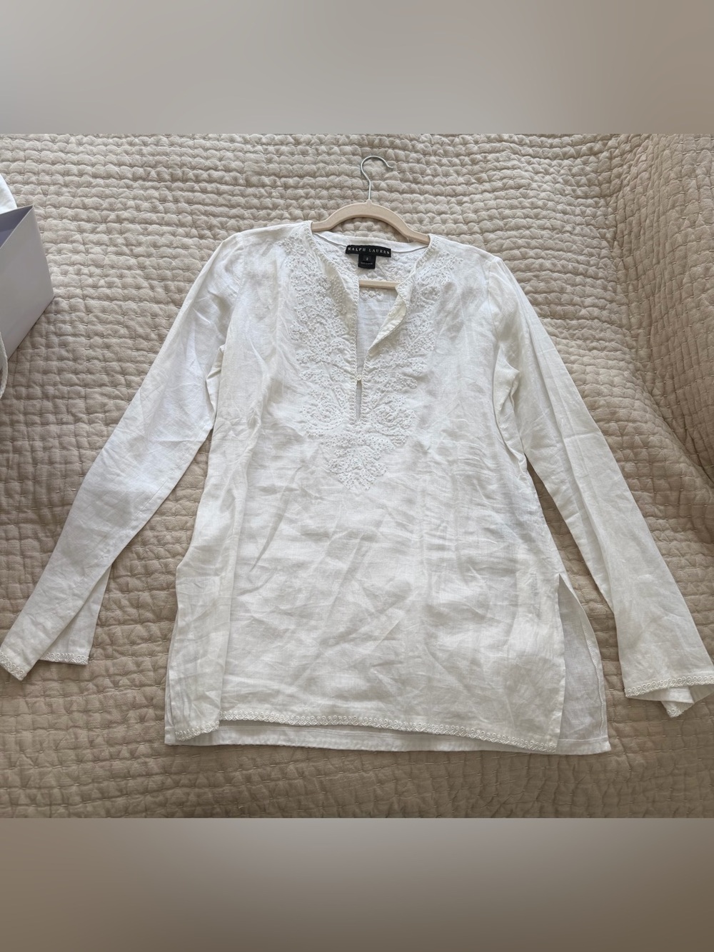 Ralph Lauren black label white linen beaded top. M
